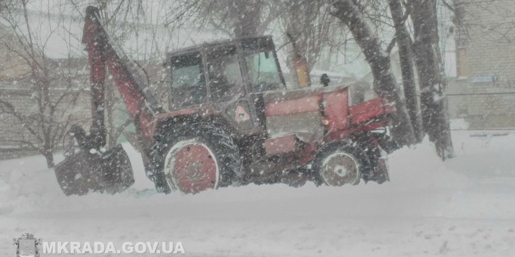 Такого снегопада Николаев не видел с 2014 года: высота снежного покрова достигает 17,9 см