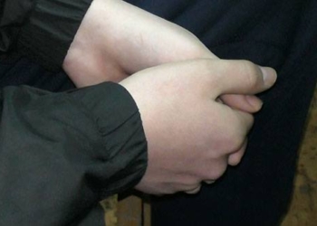 В Николаеве друг пырнул ножом друга. А потом попытался переложить вину на других
