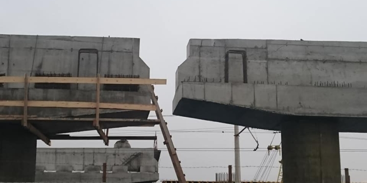 Вместе им не сойтись? С эстакадами автодороги «Таврида» в Симферополе – та же беда, что и с Крымским мостом