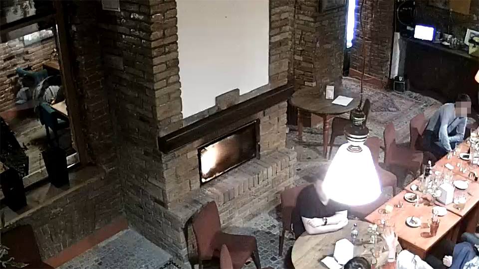 В Тернополе студент-поляк сжег в ресторане тризуб - СБУ выдворила его из Украины 7