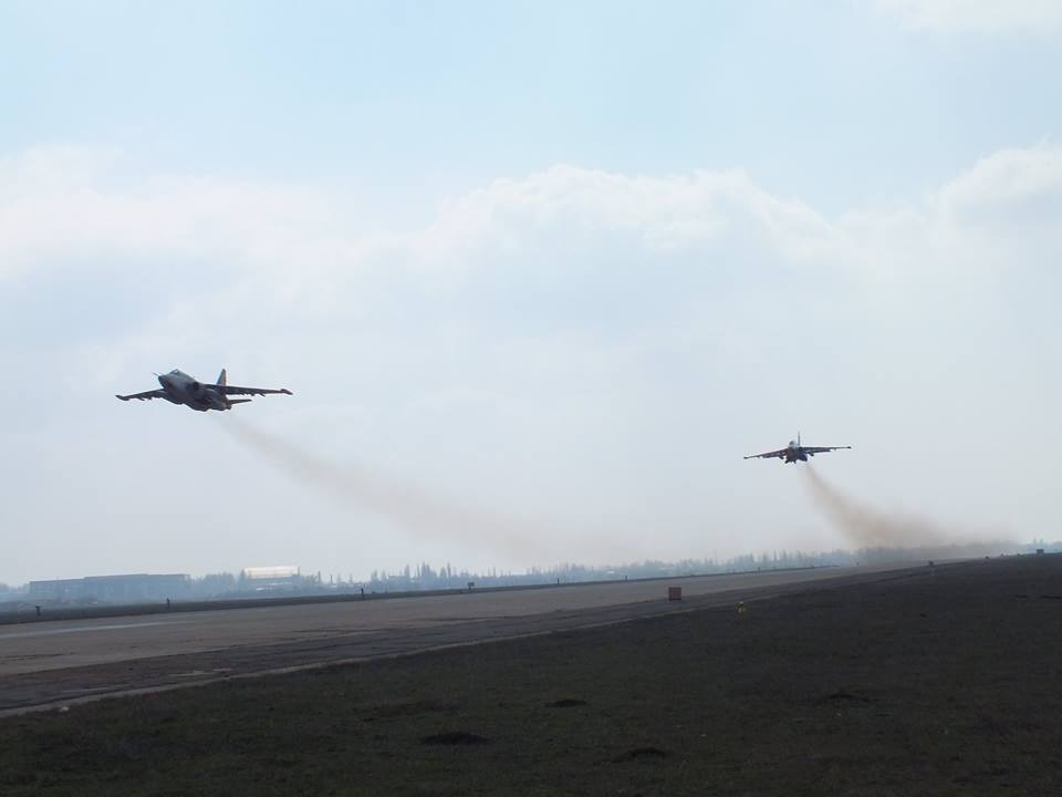 Николаевские летчики задействовали свои штурмовики на учениях Сухопутных войск 15