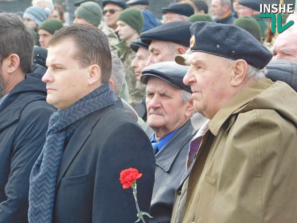 День освобождения Николаева от немецко-фашистских захватчиков отметили возложением цветов к Вечному огню 9