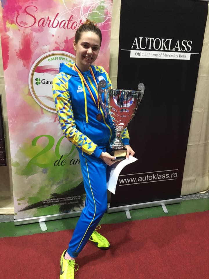 С Европейского кадетского цикла по фехтованию николаевская рапиристка Алина Полозюк вернулась с медалями 1