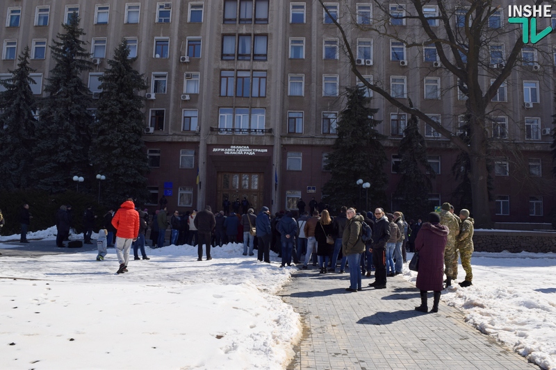 В Николаевскую ОГА теперь ведут самолетики. И убрать их будет трудно 2