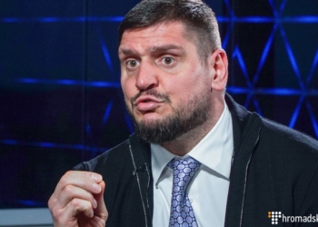 Губернатор Савченко покинул вчерашний эфир Громадського после вопроса об отставке