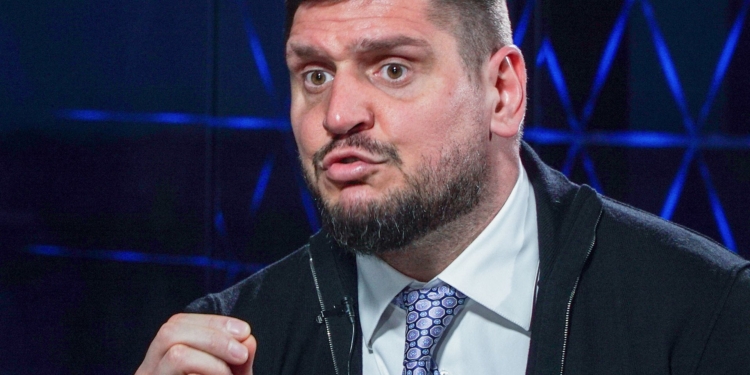 Губернатор Савченко покинул вчерашний эфир Громадського после вопроса об отставке