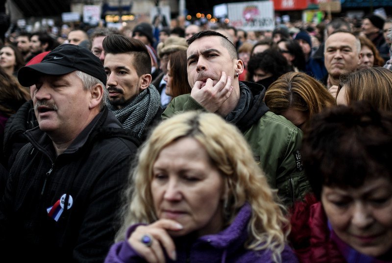 В Словакии снова вышли на многотысячные антиправительственные митинги 13