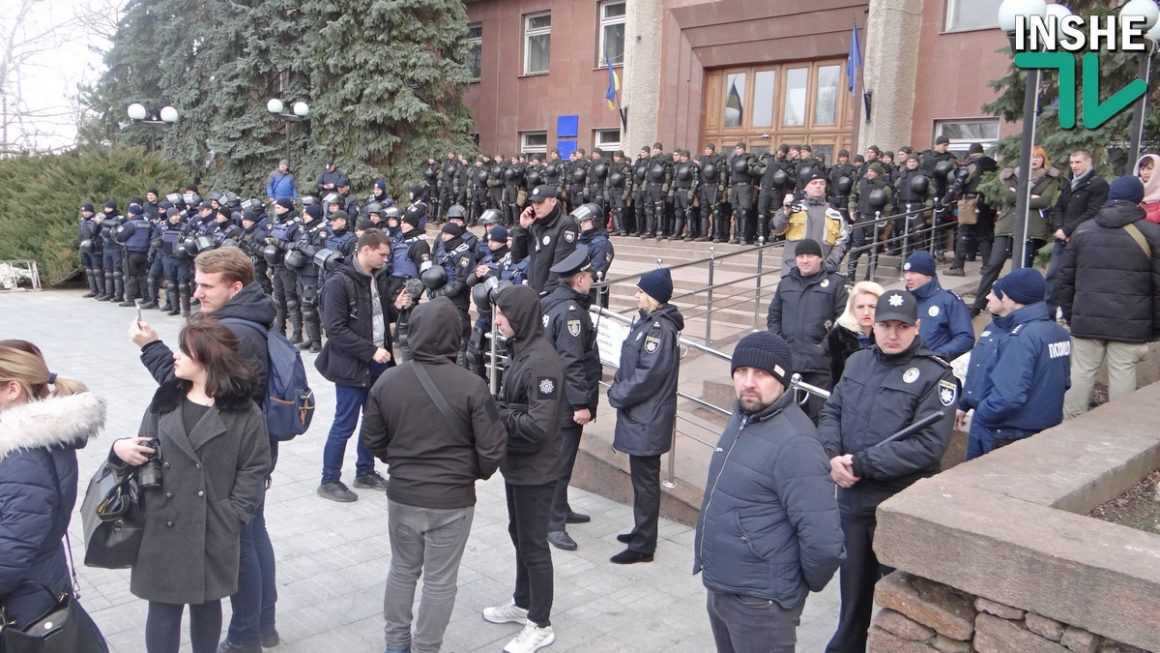 На сегодня все. Следующая акция против губернатора Савченко пройдет в Киеве 9