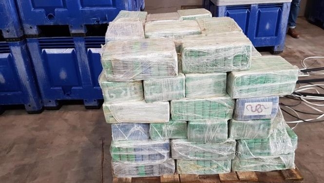 Снова кокаин, и снова в бананах. Но уже больше 4 тонн и в Нидерландах