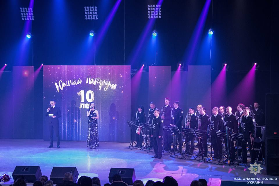 Николаевский полицейский ансамбль «Южный патруль» отметил 10-летний юбилей двухчасовым концертом 17