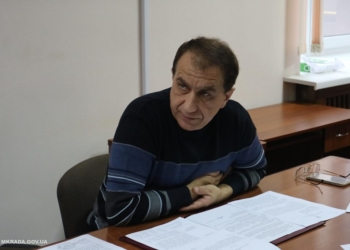 Начальнику управления Николаевского горсовета, подделовавшему паспорта, суд назначил арест