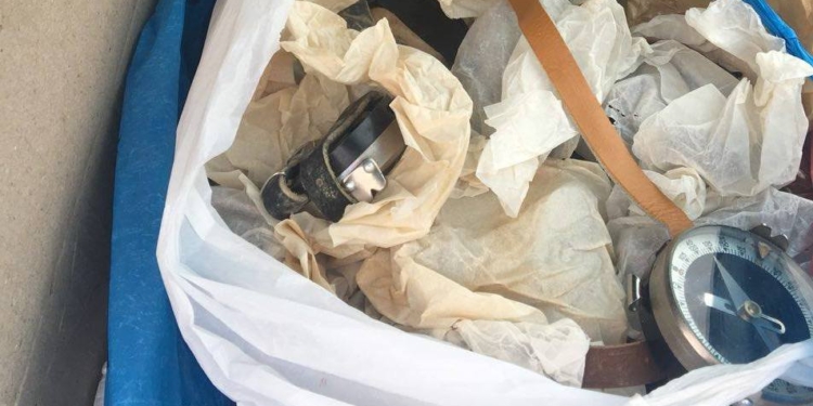 100 радиоактивных компасов обнаружили пограничники в Одесской области