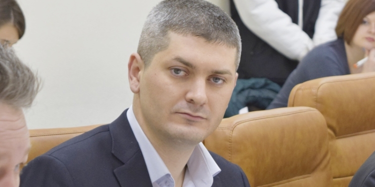 «Подайте финплан, а не бумажку, где сказано «Я хочу 79 миллионов» – депутаты Николаевского горсовета жестко поговорили с директором КП «Николаевэлектротранс»