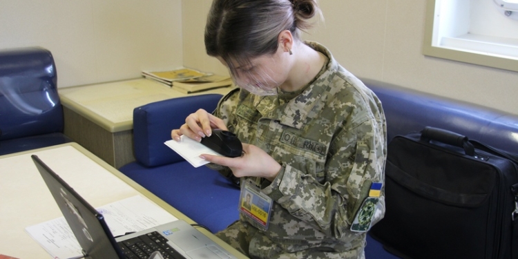 Граждане Сирии и Турции, прибывшие в николаевский порт, на берег не сошли – пограничники не пустили