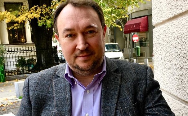 Министр юстиции Молдовы увольняется из-за телефонного разговора с осужденным мошенником