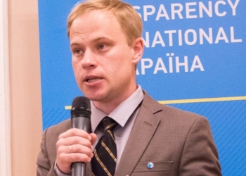 Открывают доходы антикоррупционеров: директор Transparency International в Украине задекларировал больше миллиона гривен