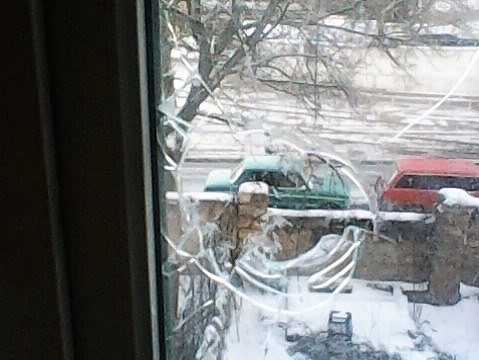 Главе Кривоозерской РГА выстрелили в окно