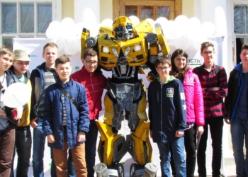 Играя, создавать: как в Николаеве проходил первый фестиваль STEM-образования