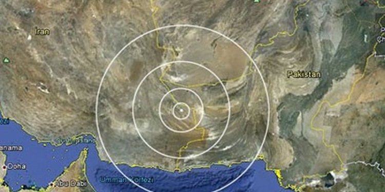 В результате землетрясения в иранской провинции Керманшах пострадали 38 человек