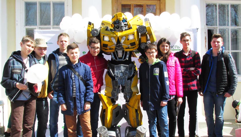 Играя, создавать: как в Николаеве проходил первый фестиваль STEM-образования 1