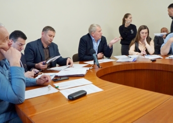 Что поют финансы «Николаевэлектротранса». Добросить 12 млн.грн. за льготчиков депутаты не против, но требуют от мэрии показать, где взять 15,8 млн.грн. возвратной помощи