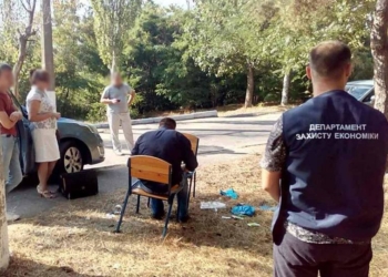 Дело двух налоговиков, взявших в июле прошлого года 4,5 тыс.грн. взятки с предпринимателя, будет рассматривать Корабельный районный суд Николаева