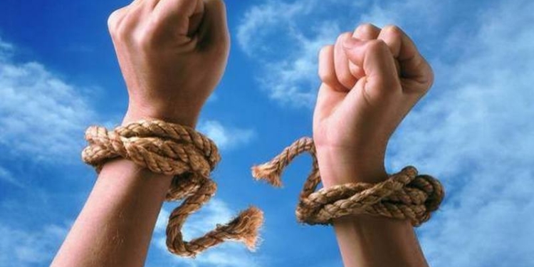 Добровольно или принудительно? На Николаевщине прокуратура и полиция совместно проверяют реабилитационные центры, в которых лечат алко- и наркозависимых