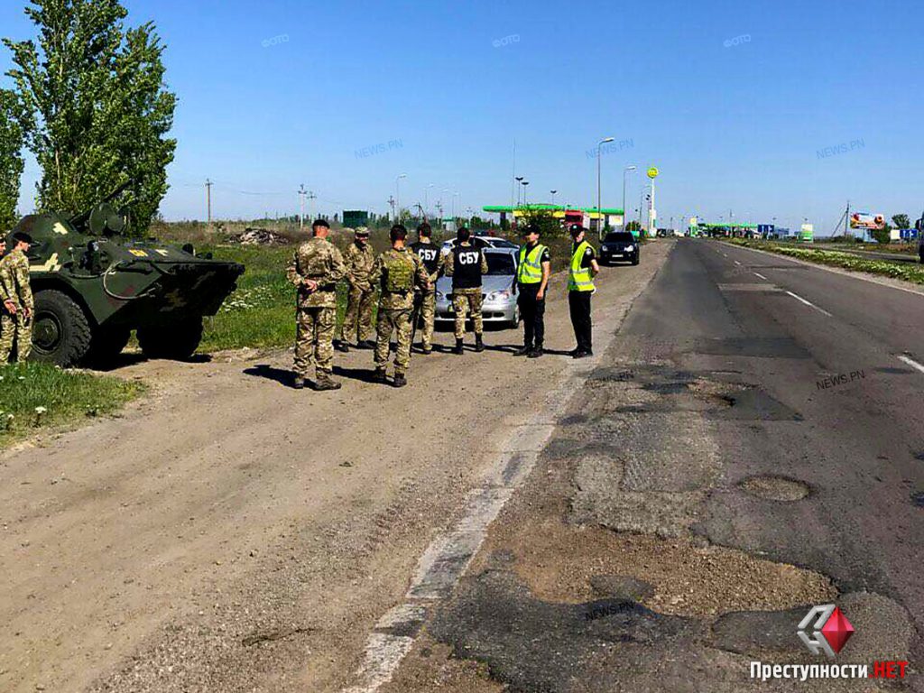 На выездах из Николаева СБУ и военные установили блокпосты – СМИ 2