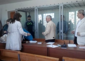 Слушание апелляции по «делу 2 мая» в Николаеве снова перенесли: большинство обвиняемых не явилось в судебное заседание, потому что у них нет денег на проезд из Одессы