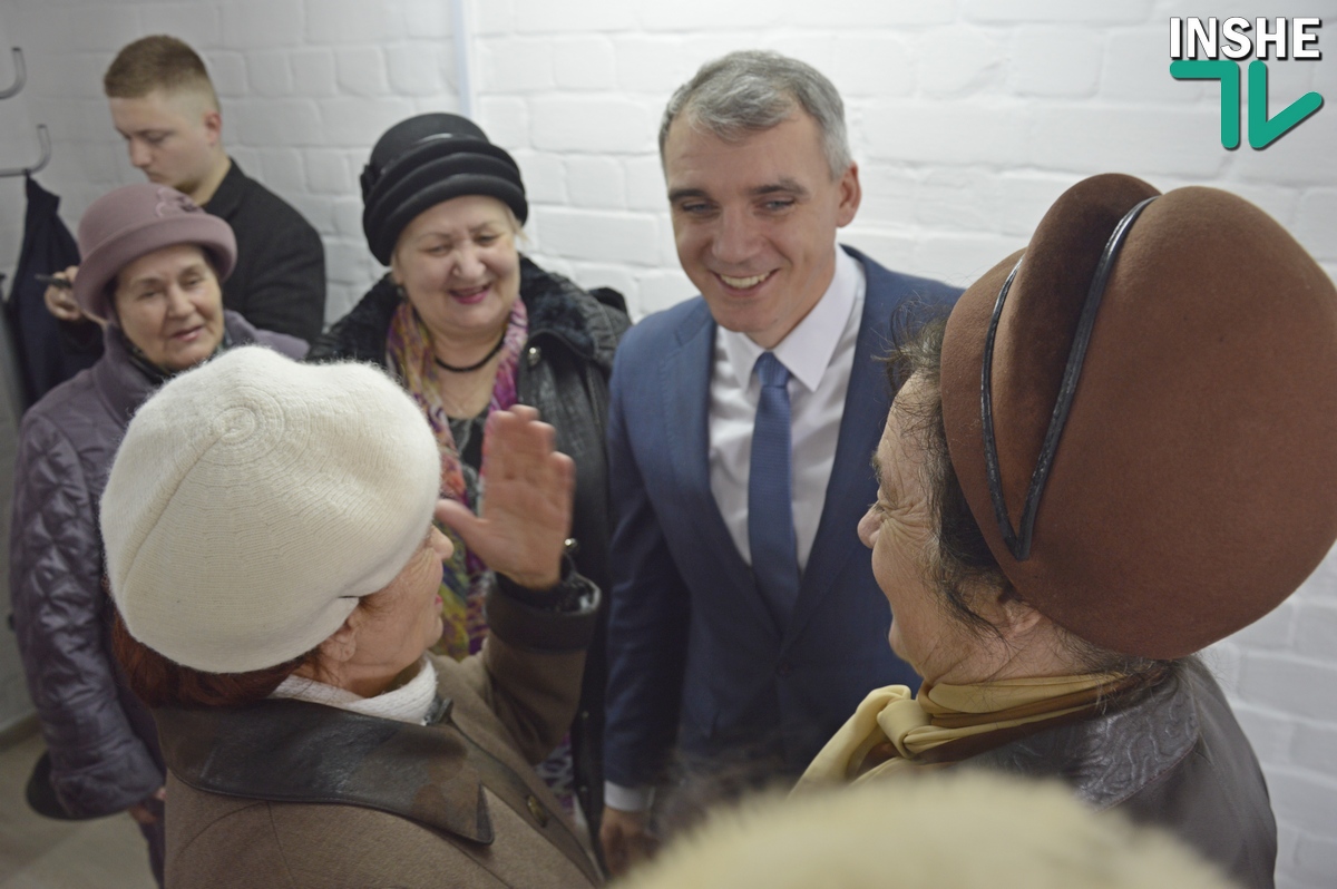 Суд постановил немедленно восстановить Сенкевича в должности мэра Николаева