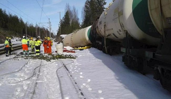 В Финляндии разбилась российская цистерна – вылилось 50 тыс. литров химикатов