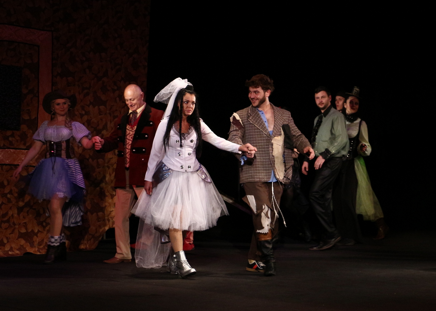 «Укрощение строптивой». Николаевским любителям театра представили премьеру шекспировской комедии