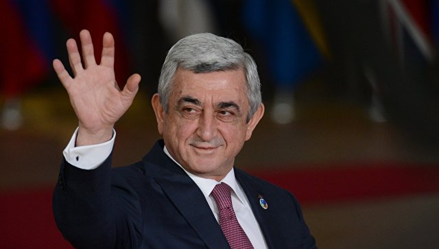 Премьер-министр Армении Саргсян подал в отставку на фоне многотысячных протестов 1
