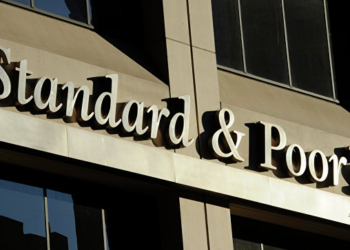 S&P сохранило рейтинг Украины “B-” и улучшило прогноз ВВП на 2018 год