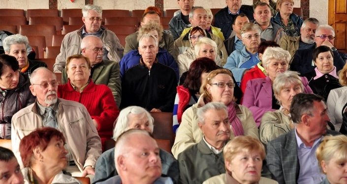 Активисты инициируют сбор подписей за отставку мэра Южноукраинска Виктора Пароконного