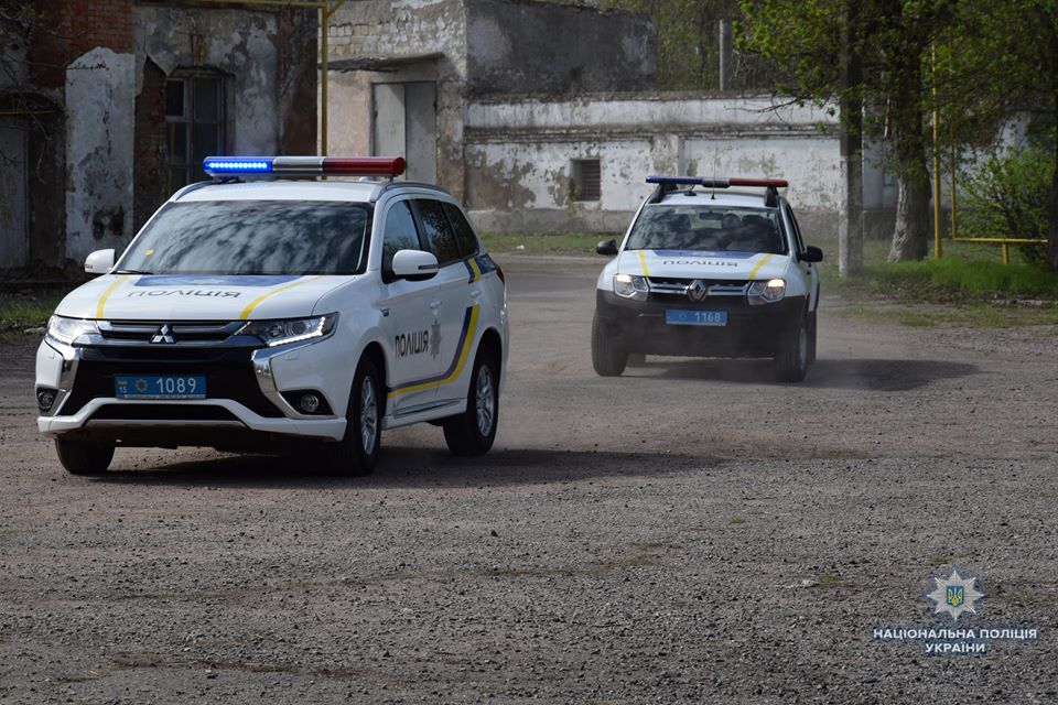 Теперь никто не убежит: николаевский полицейский спецназ получил два новых внедорожника 3