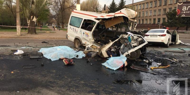 Жуткое ДТП в Кривом Роге: 7 погибших, минимум 12 пострадавших