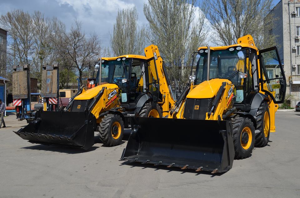 Николаевводоканал купил 2 новых трактора JCB – на предприятии говорят, что техника была обновлена благодаря николаевцам, исправно оплачивающим услуги 3