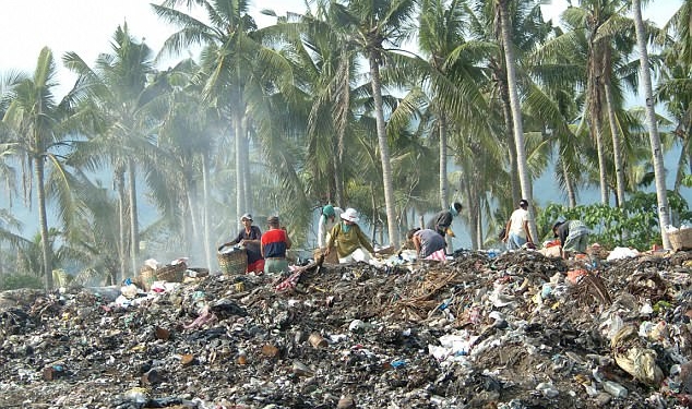Филиппины на полгода закрывают для туристов остров Боракай, чтобы построить новые очистные сооружения