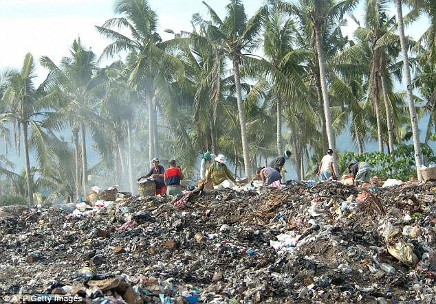 Филиппины на полгода закрывают для туристов остров Боракай, чтобы построить новые очистные сооружения 3
