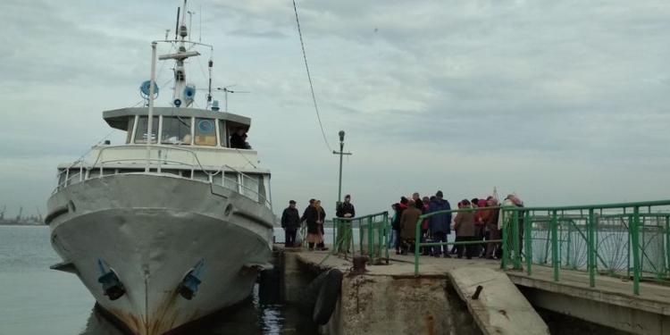 Уже не только маршруткой: из Малой Коренихи в Николаев теперь можно добраться на рейсовом теплоходе