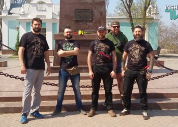 Раскол или неорганизованность? В Николаеве слишком мало бородачей отдали дань памяти адмиралу Макарову