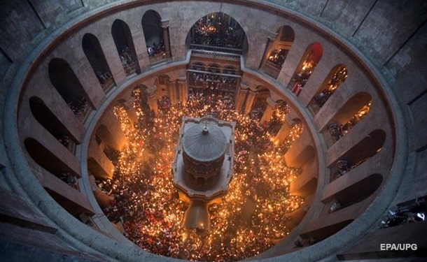 Все будет хорошо. В Иерусалиме сошел Благодатный огонь
