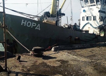 Появилось видео попытки дипломатов РФ вывезти команду судна Норд