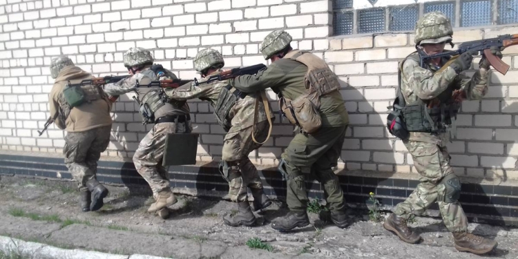 Николаевские десантники отправятся в Германию на международные учения «Combined Resolvе Х»