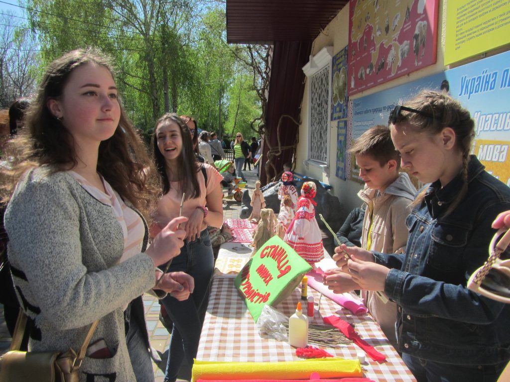 Николаевцы провели Фестиваль дружбы народов, посвященный Международному дню Земли 10