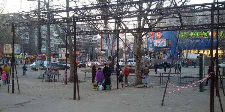 Сенкевич решил разобраться, кто разрешил строить новый павильон на 3-й Слободской: «Там идет подготовка к застройке участка»