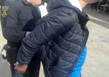Николаевцы задержали грабителя, которого разыскивала полиция Одессы