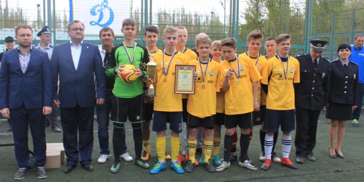 «Никто не мог предсказать, кто займет какое место». В Николаеве состоялись соревнования по футзалу среди детей