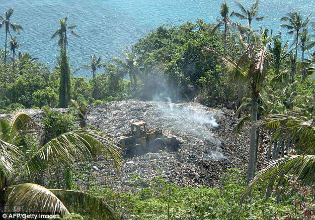 Филиппины на полгода закрывают для туристов остров Боракай, чтобы построить новые очистные сооружения 7